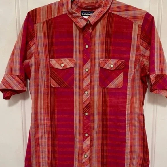 Patagonia Women’s Lightweight Organic Cotton Short‑Sleeve‎ Outdoor Casual Sz 6 - Picture 2 of 12